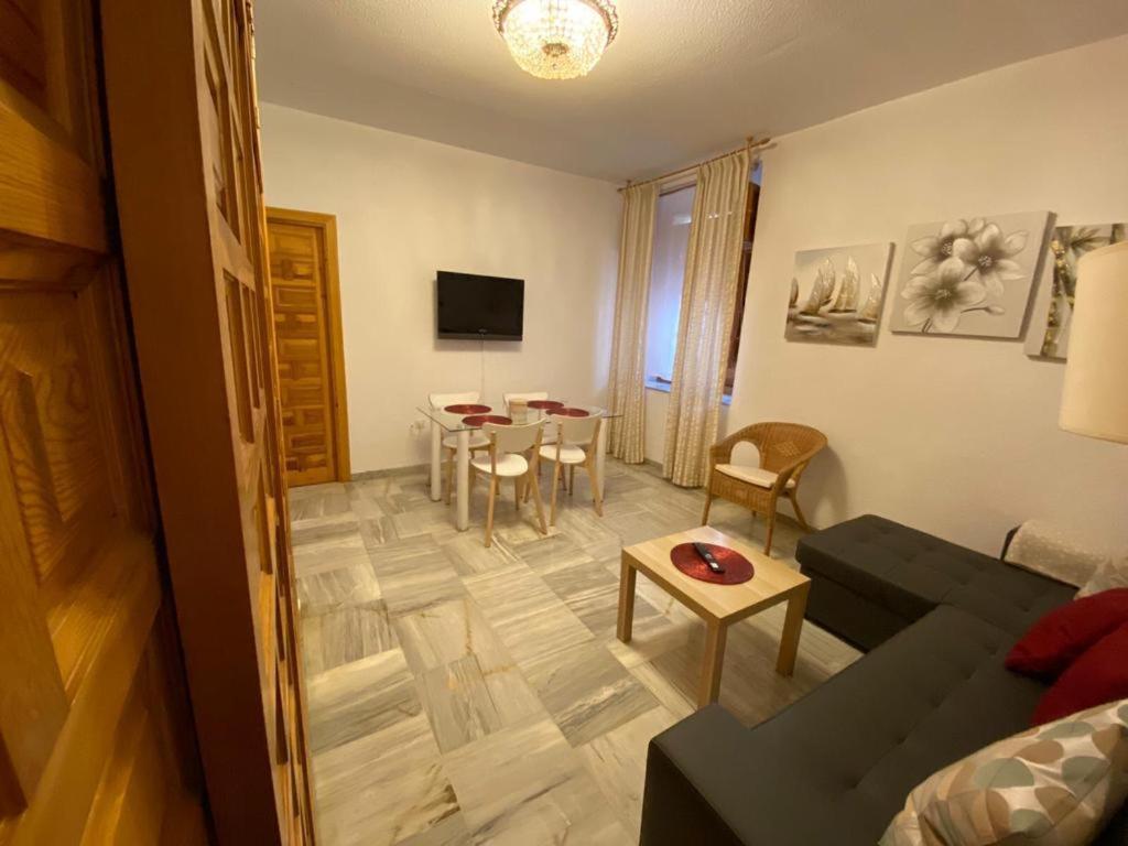 Cordoba Centro Esencia Cordobesa. Mezquita Apartment ภายนอก รูปภาพ